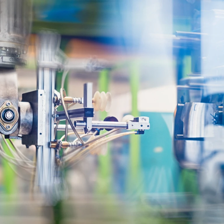 Dražbe zaradi insolventnosti in spletne industrijske dražbe NetBid Industrial Auctions